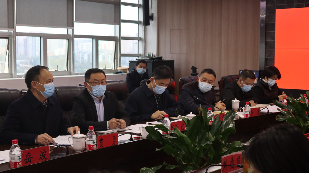 20211108 省卫健委一行到院调研新冠医疗救治工作 (6).jpg