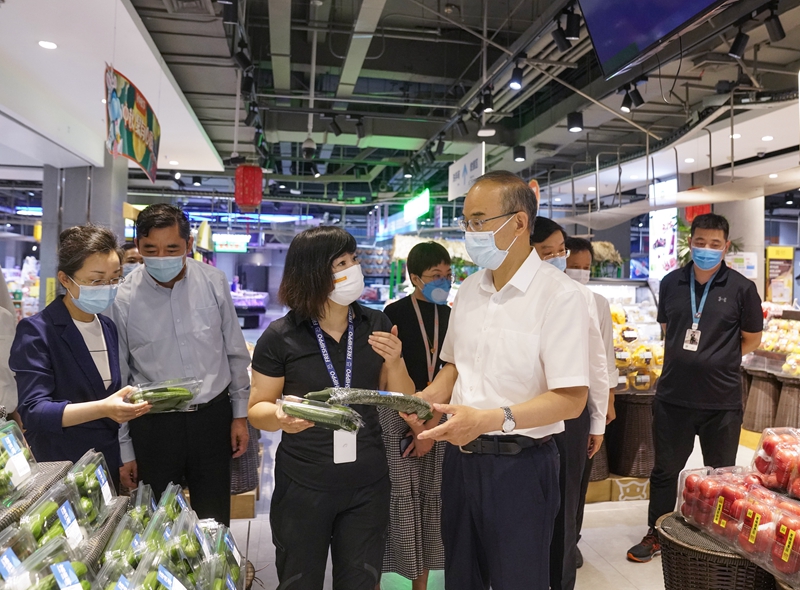 黄强在成都督导疫情防控工作时强调
坚定必胜信心决心落实落细防控措施
尽快实现社会面清零坚决打赢本轮疫情歼灭战「相关图片」