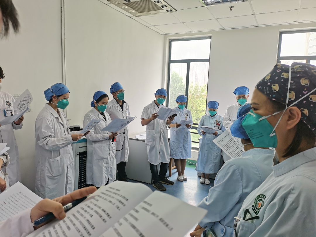 王燕 演练照片.jpg